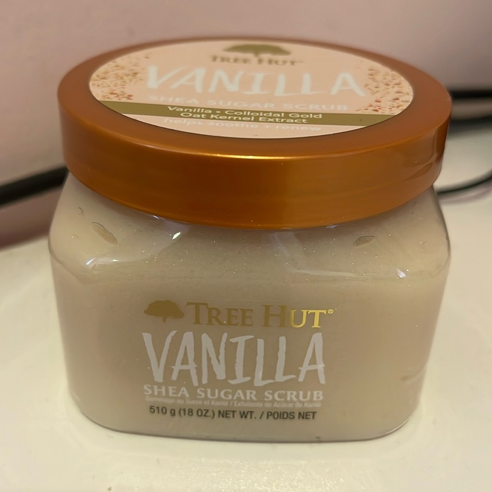 Tree Hut Vanilla Shea Sugar Scrub! Brand new!